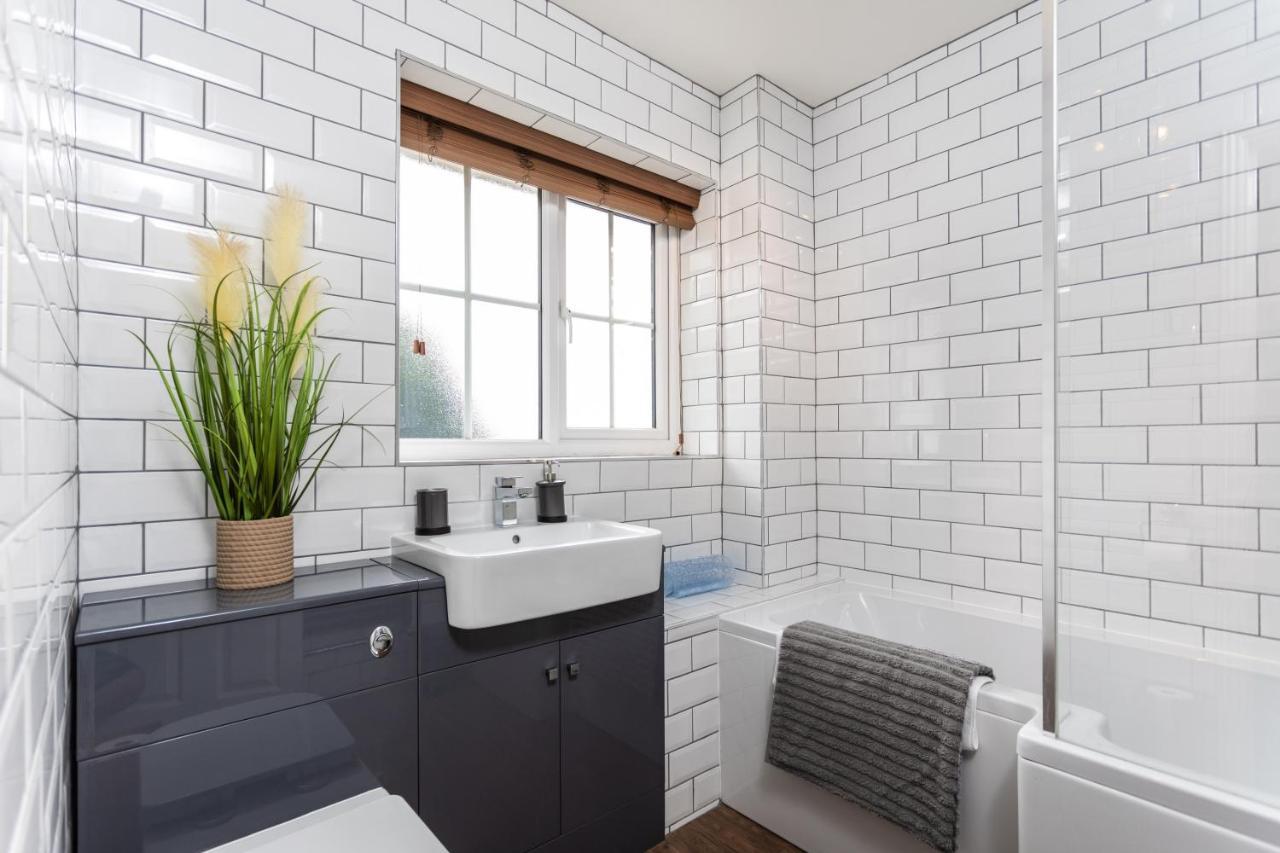 Maunsell House - Lovely Central Home Near Designer Outlets & Town With Parking Ashford  Luaran gambar