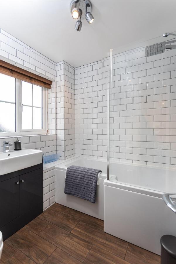 Maunsell House - Lovely Central Home Near Designer Outlets & Town With Parking Ashford  Luaran gambar