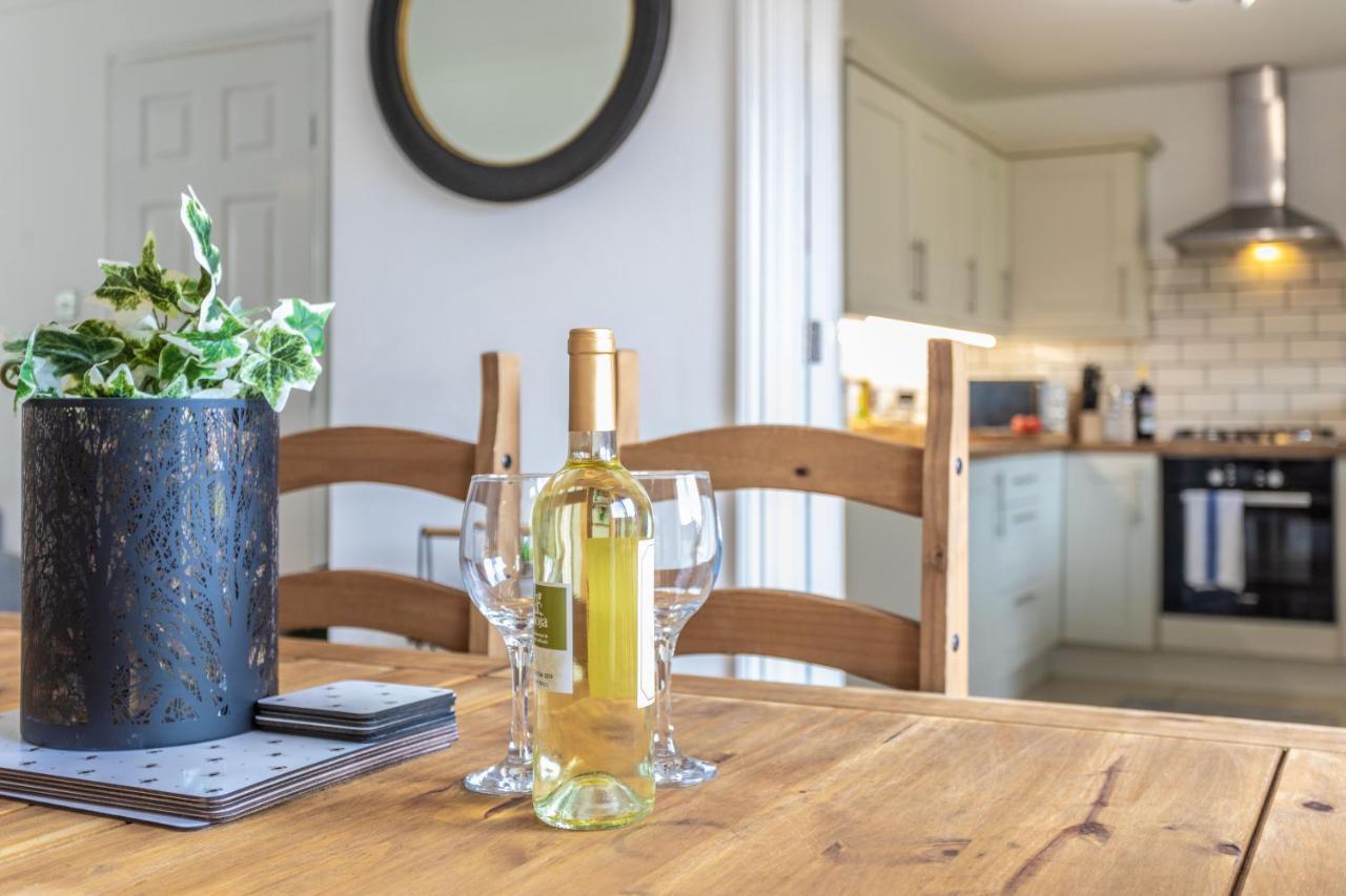 Maunsell House - Lovely Central Home Near Designer Outlets & Town With Parking Ashford  Luaran gambar